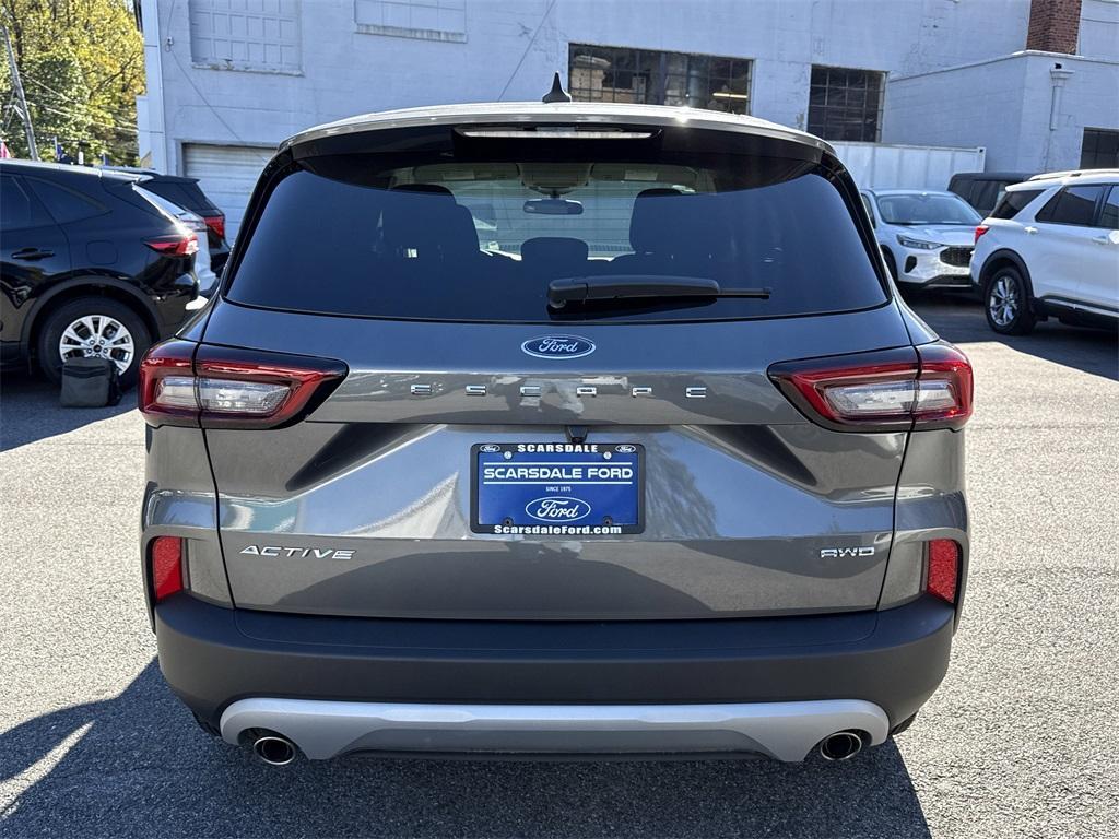 used 2025 Ford Escape car, priced at $29,500