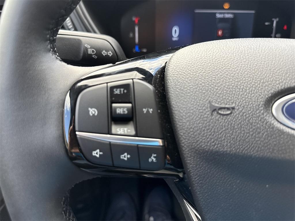 used 2025 Ford Escape car, priced at $29,500