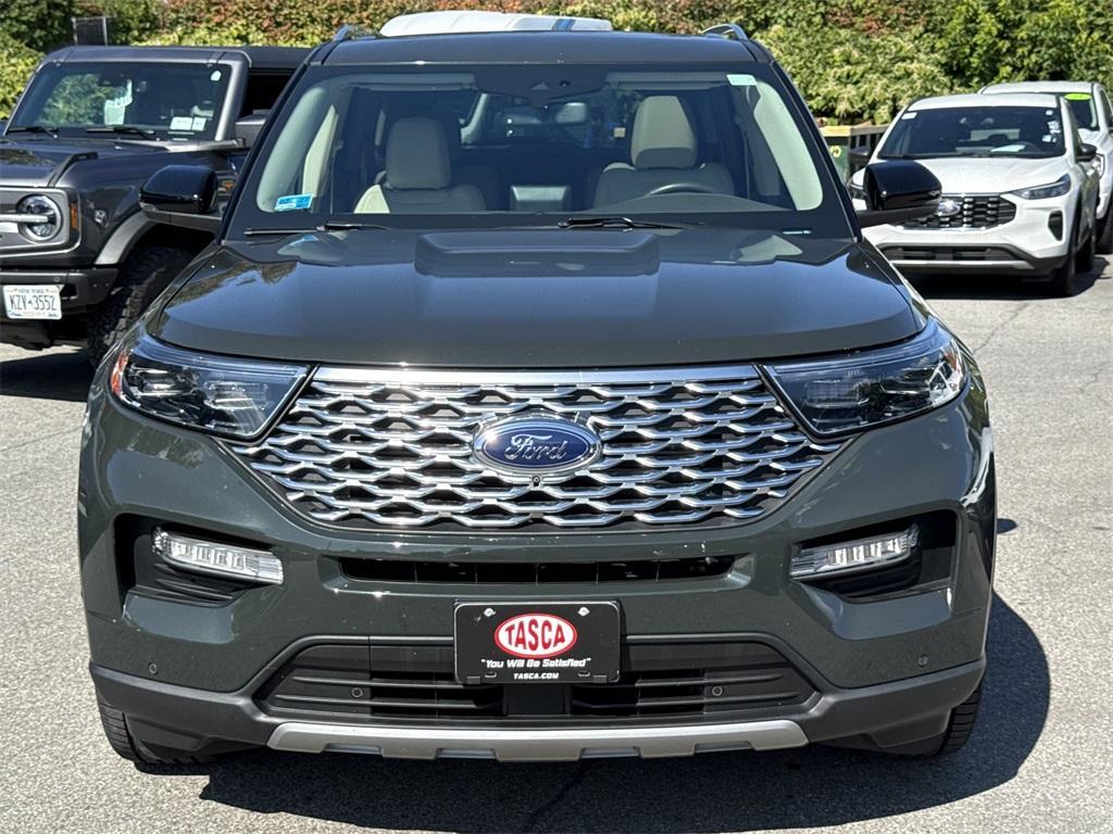 new 2025 Ford Explorer car, priced at $51,975