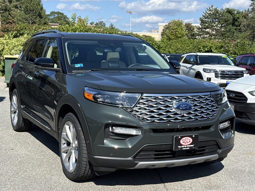 new 2025 Ford Explorer car, priced at $51,975