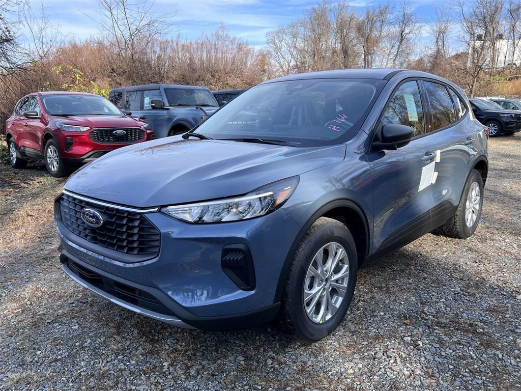 new 2025 Ford Escape car, priced at $33,075