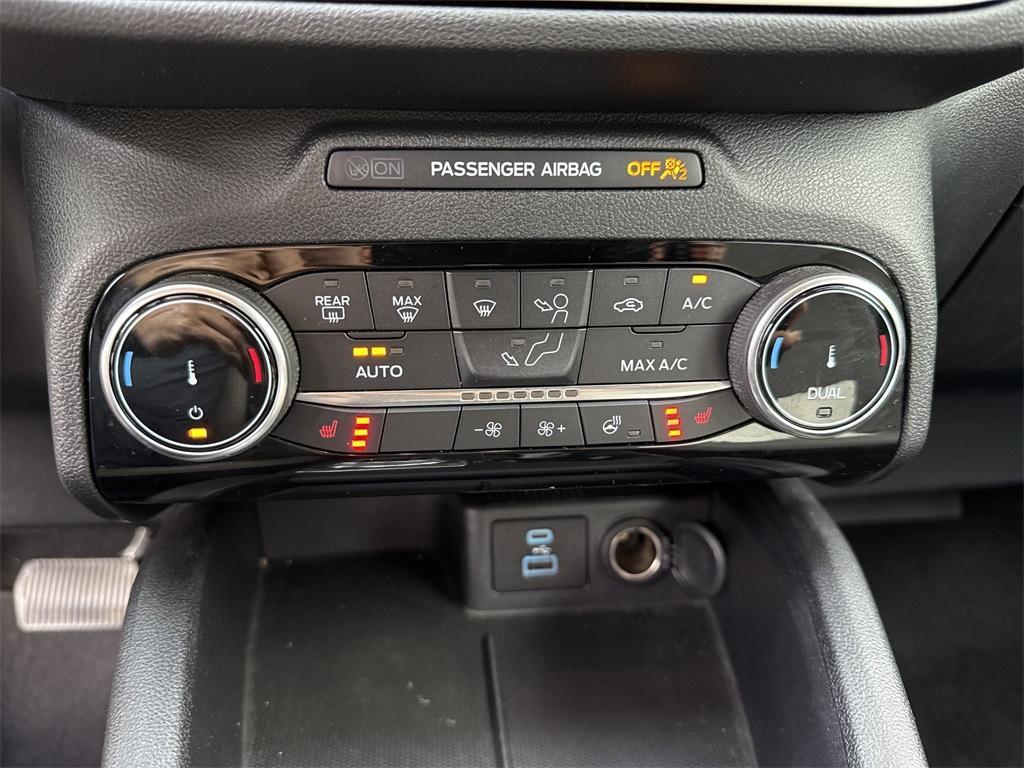 used 2022 Ford Escape car, priced at $20,900