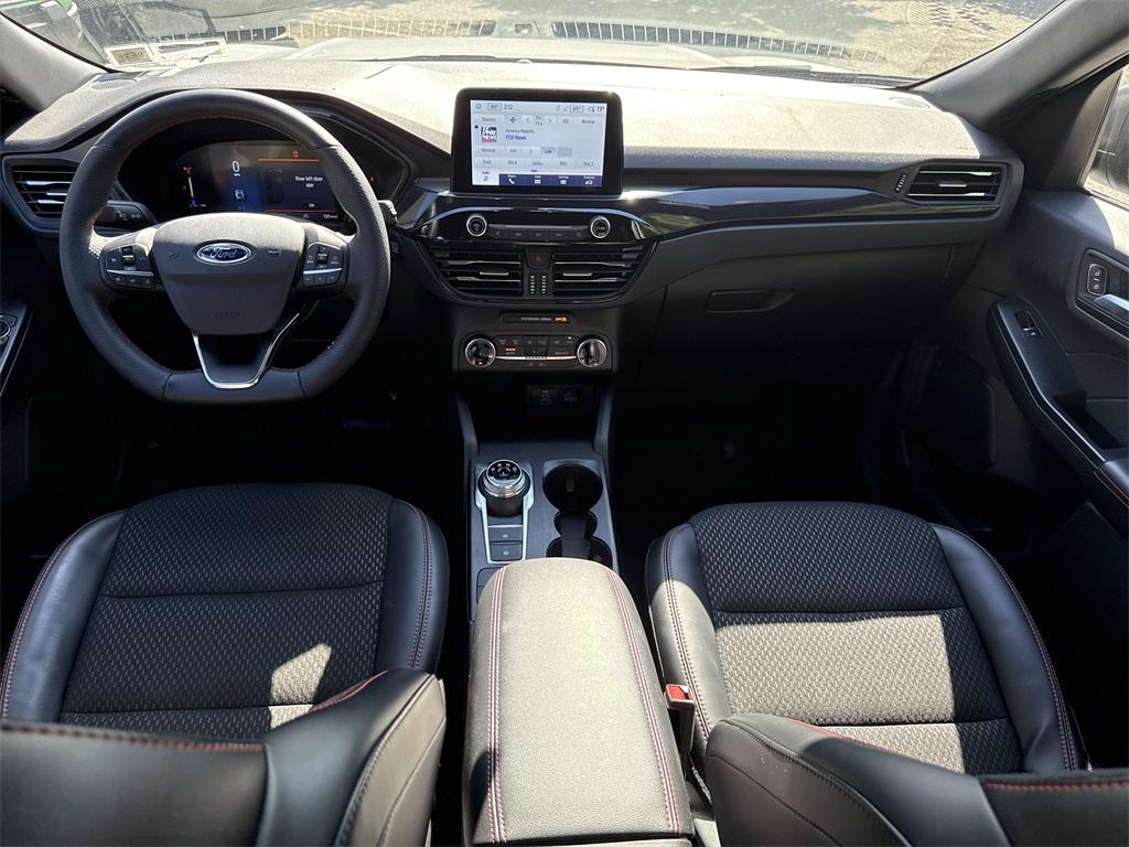 used 2025 Ford Escape car, priced at $28,900