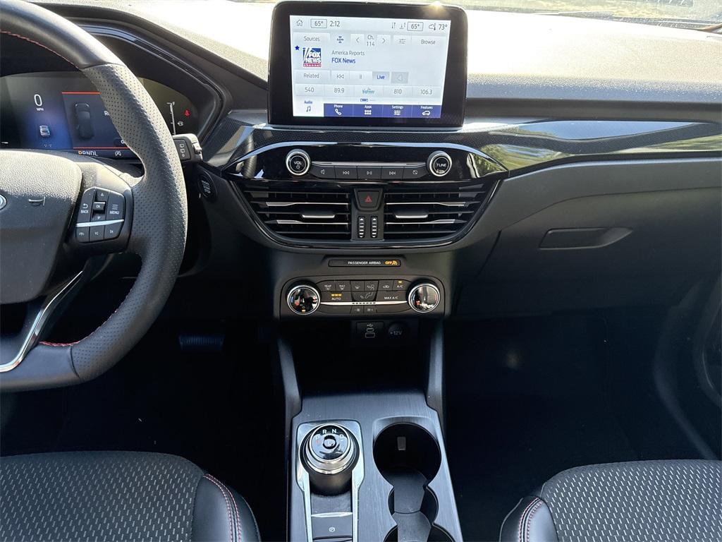 used 2025 Ford Escape car, priced at $28,900