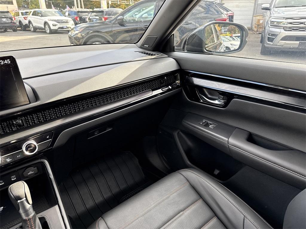 used 2026 Honda CR-V Hybrid car, priced at $38,900