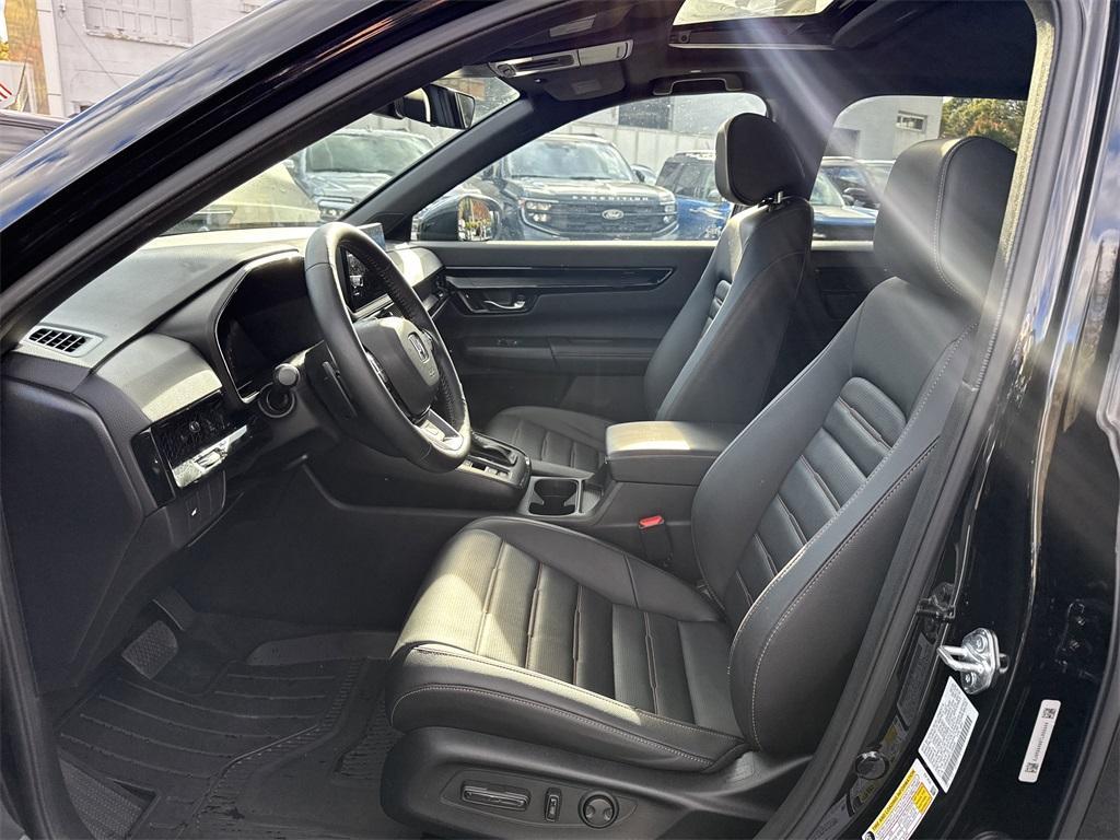 used 2026 Honda CR-V Hybrid car, priced at $38,900