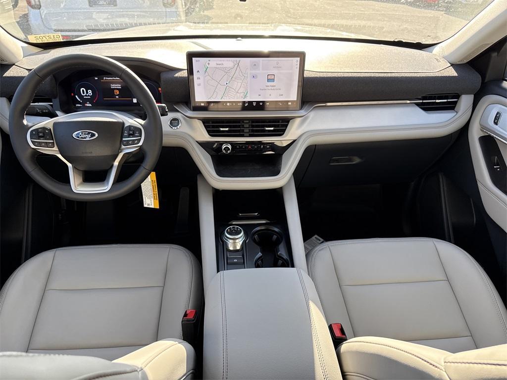 new 2025 Ford Explorer car, priced at $49,735