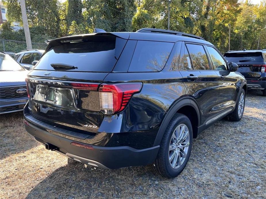 new 2025 Ford Explorer car