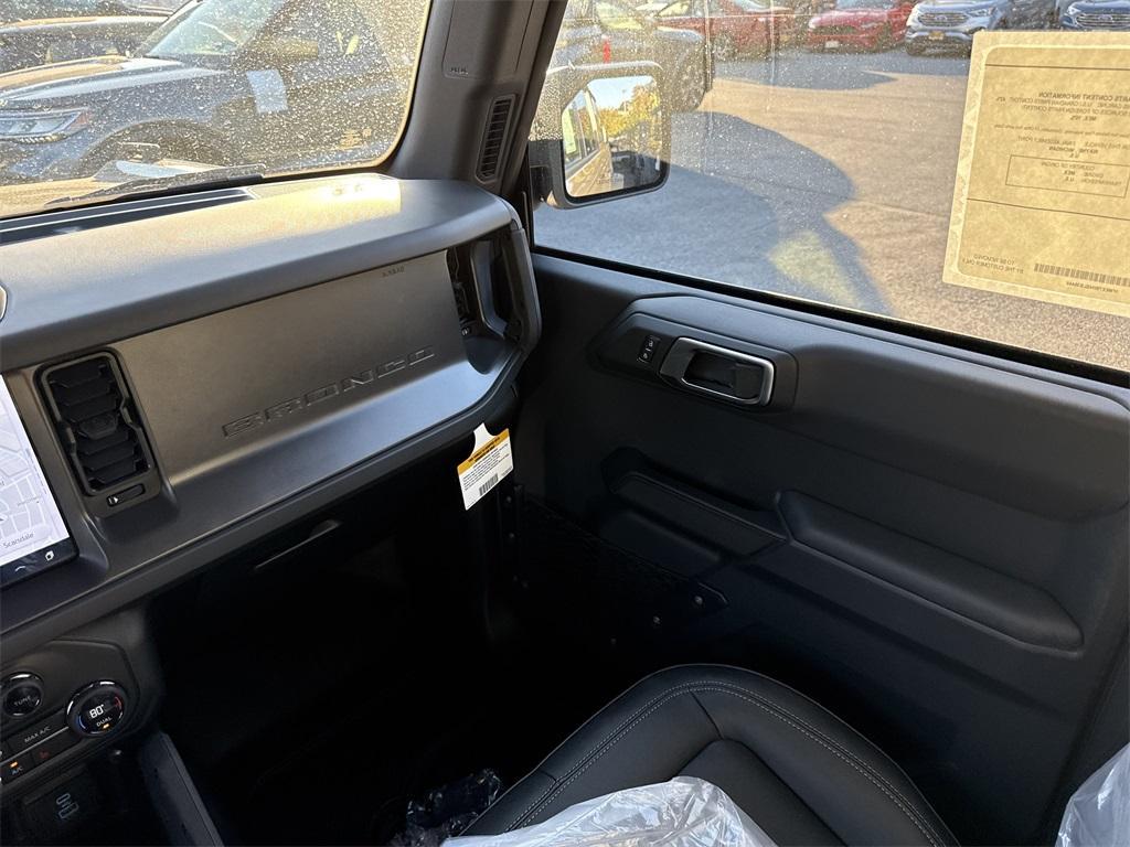 new 2025 Ford Bronco car, priced at $54,405