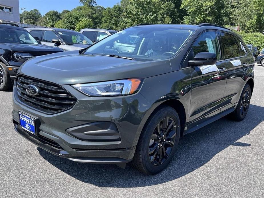 new 2024 Ford Edge car, priced at $35,220