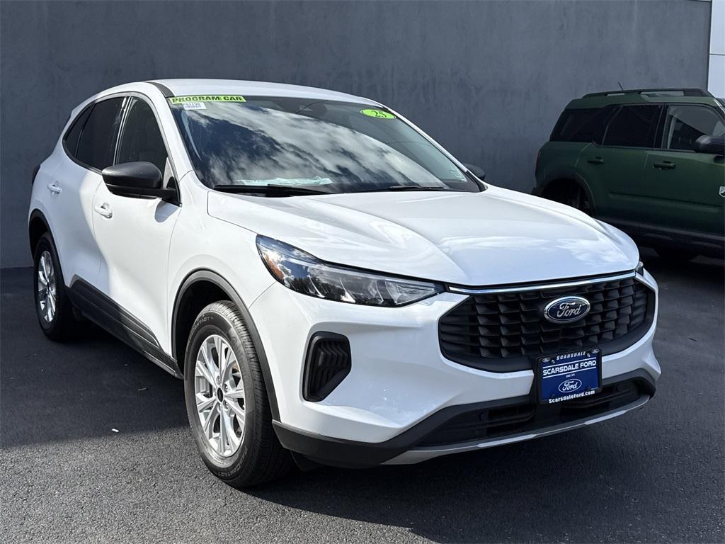 new 2025 Ford Escape car