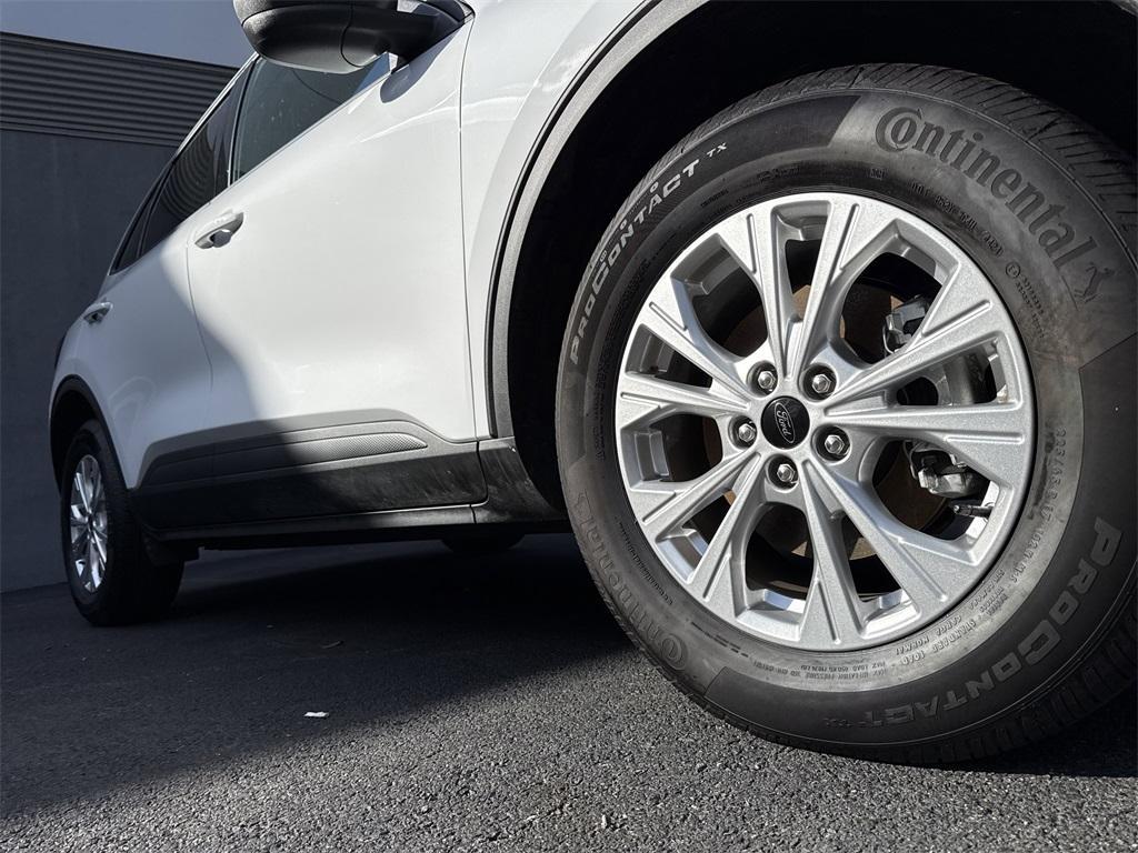 new 2025 Ford Escape car