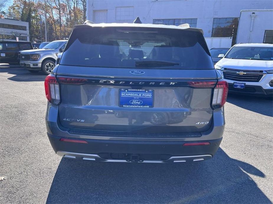 new 2025 Ford Explorer car, priced at $48,960