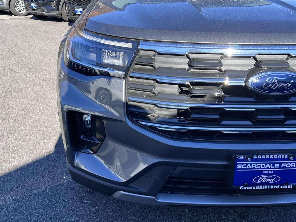 new 2025 Ford Explorer car, priced at $48,960