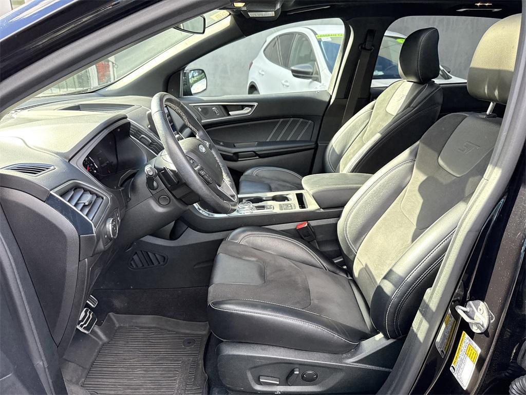 used 2022 Ford Edge car, priced at $31,250