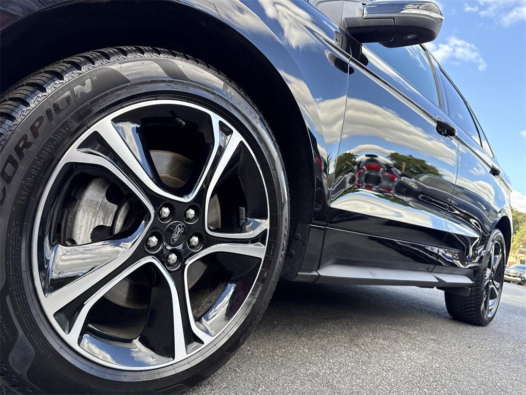 used 2022 Ford Edge car, priced at $31,250