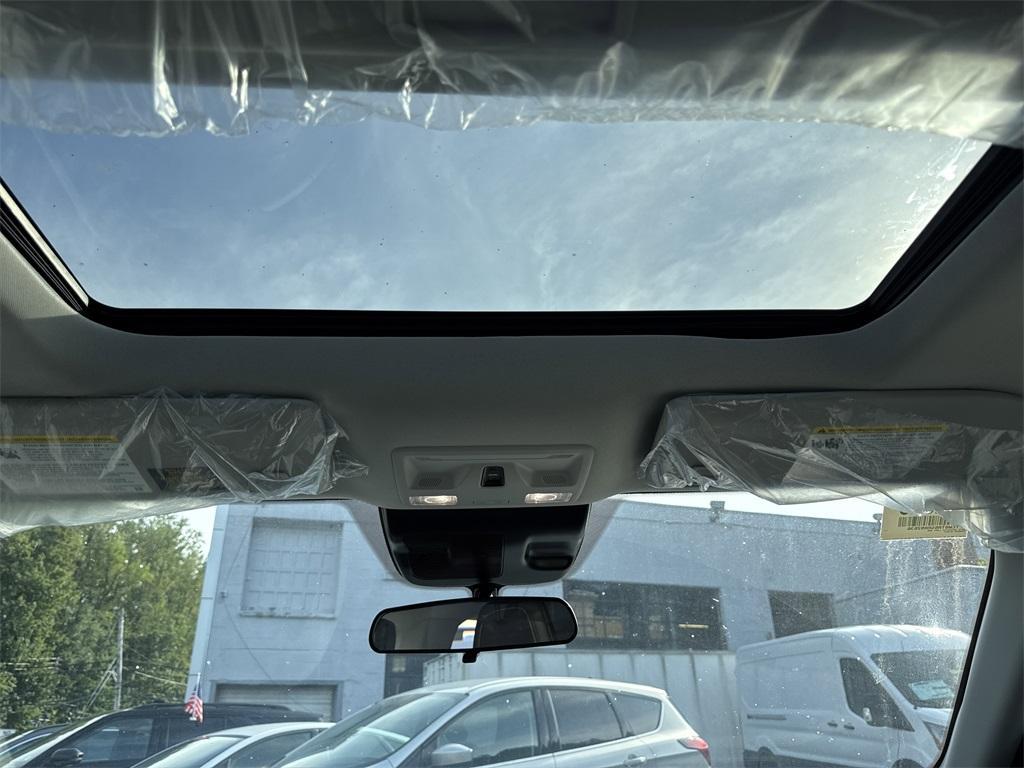 new 2025 Ford Maverick car, priced at $38,550