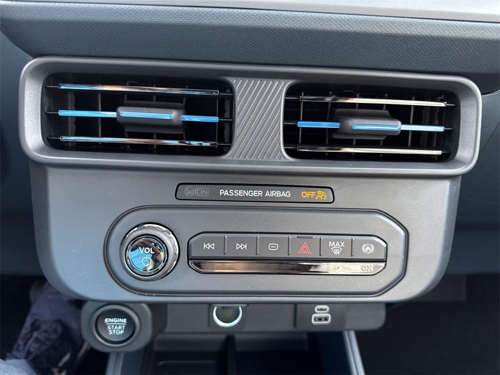 new 2025 Ford Maverick car, priced at $38,550