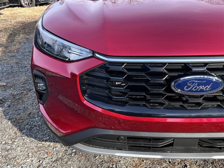 new 2025 Ford Escape car, priced at $38,365