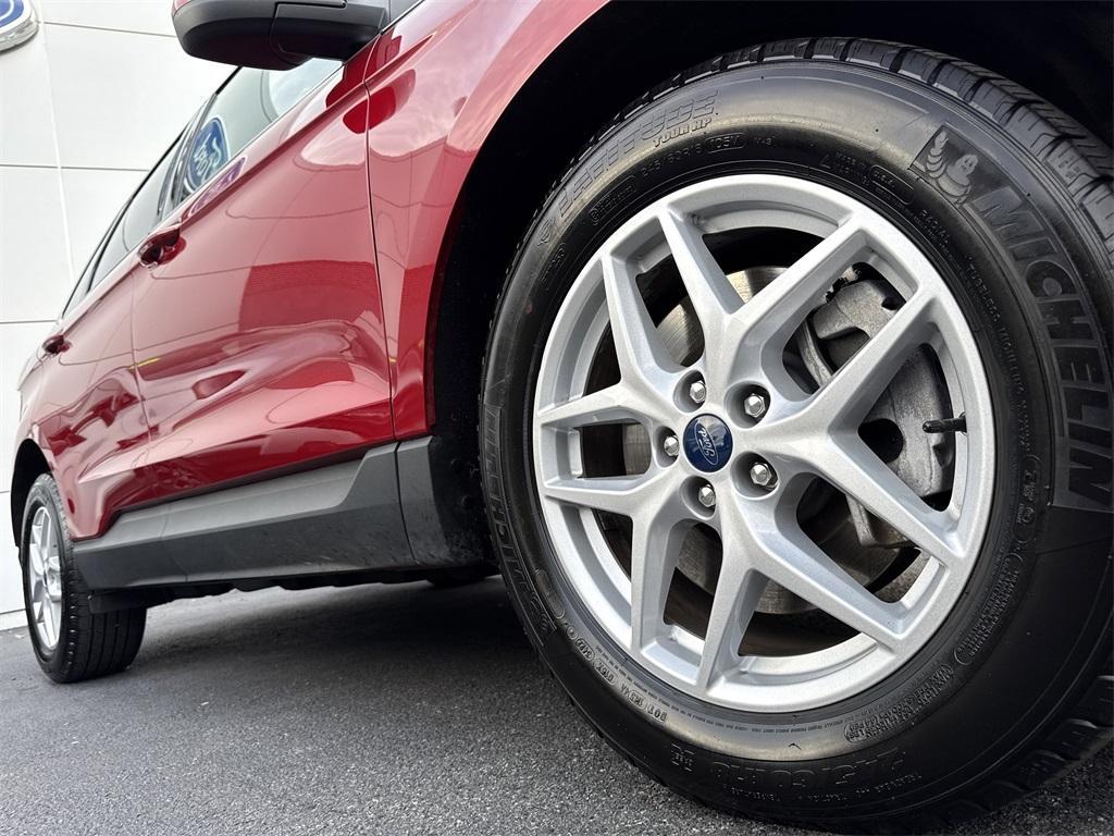 used 2022 Ford Edge car, priced at $24,500
