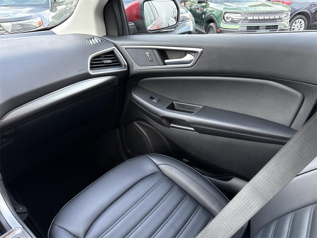 used 2022 Ford Edge car, priced at $24,500