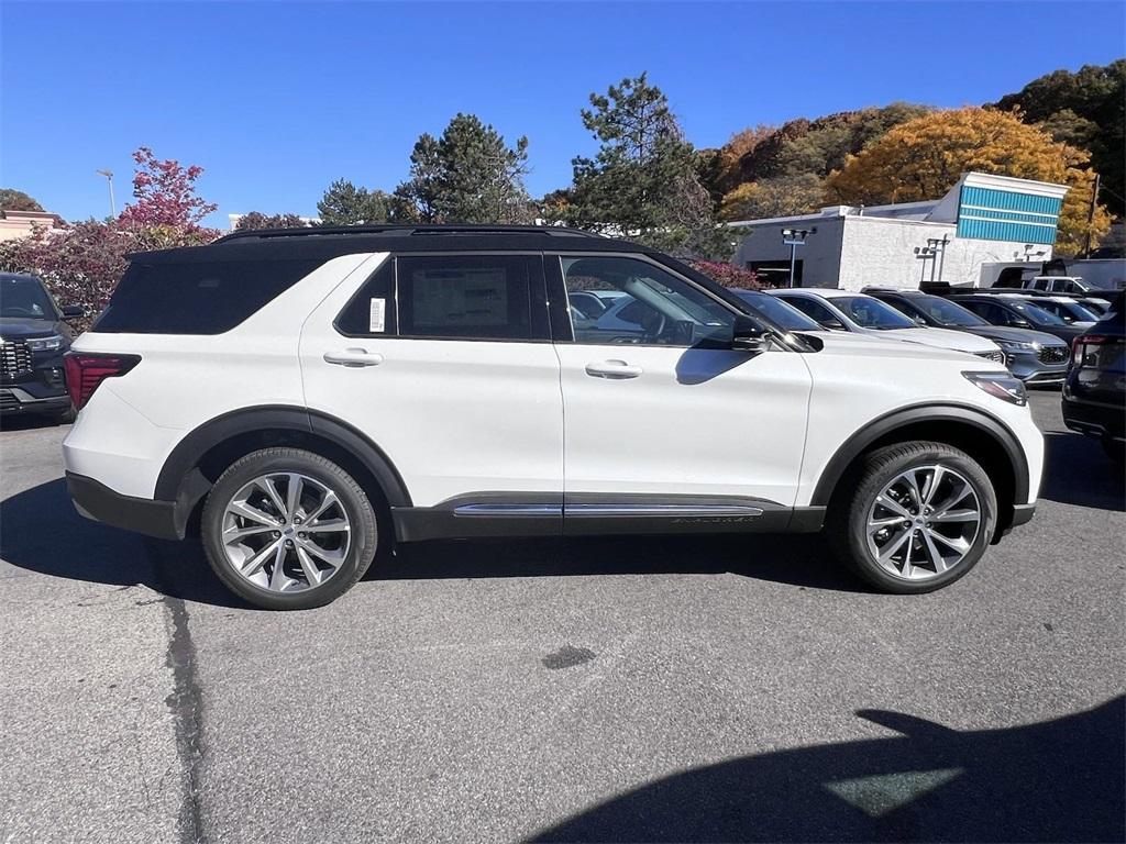 new 2025 Ford Explorer car, priced at $64,755