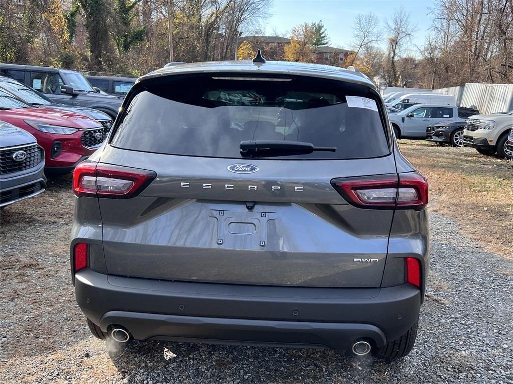 new 2025 Ford Escape car, priced at $34,070