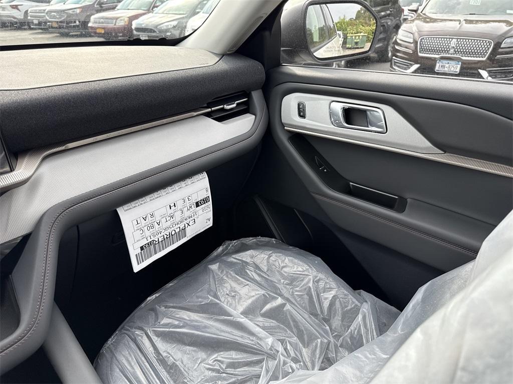 new 2025 Ford Explorer car, priced at $43,640