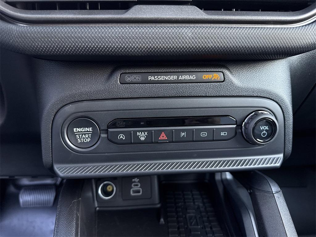 new 2025 Ford Bronco Sport car, priced at $45,890