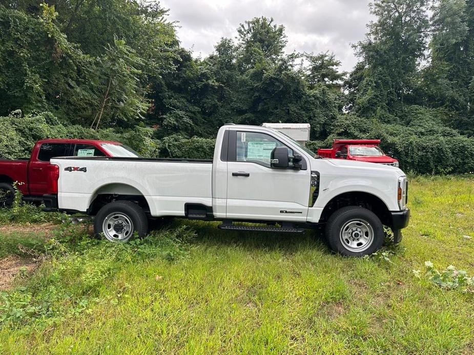 new 2024 Ford F-350 car, priced at $59,590