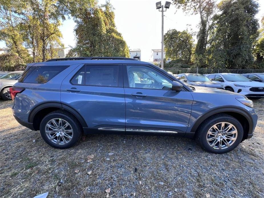 new 2025 Ford Explorer car, priced at $49,495