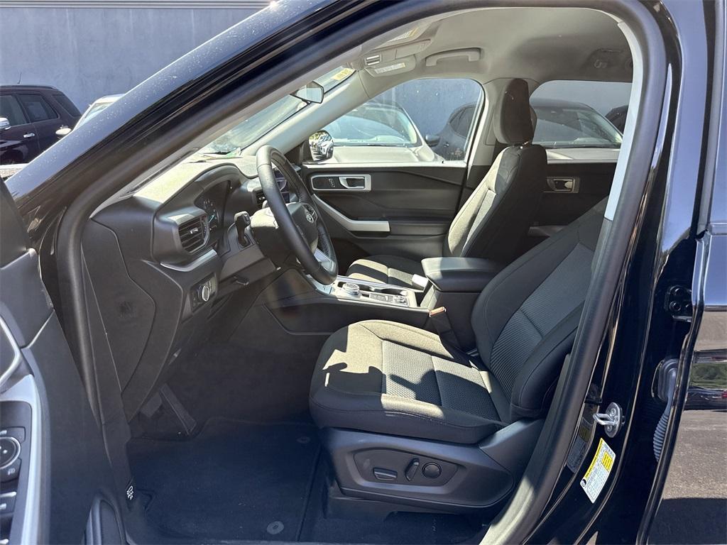 used 2023 Ford Explorer car, priced at $32,900