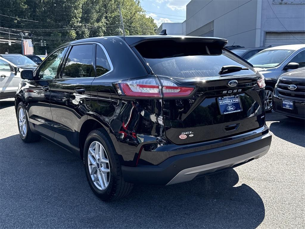 used 2022 Ford Edge car, priced at $22,900