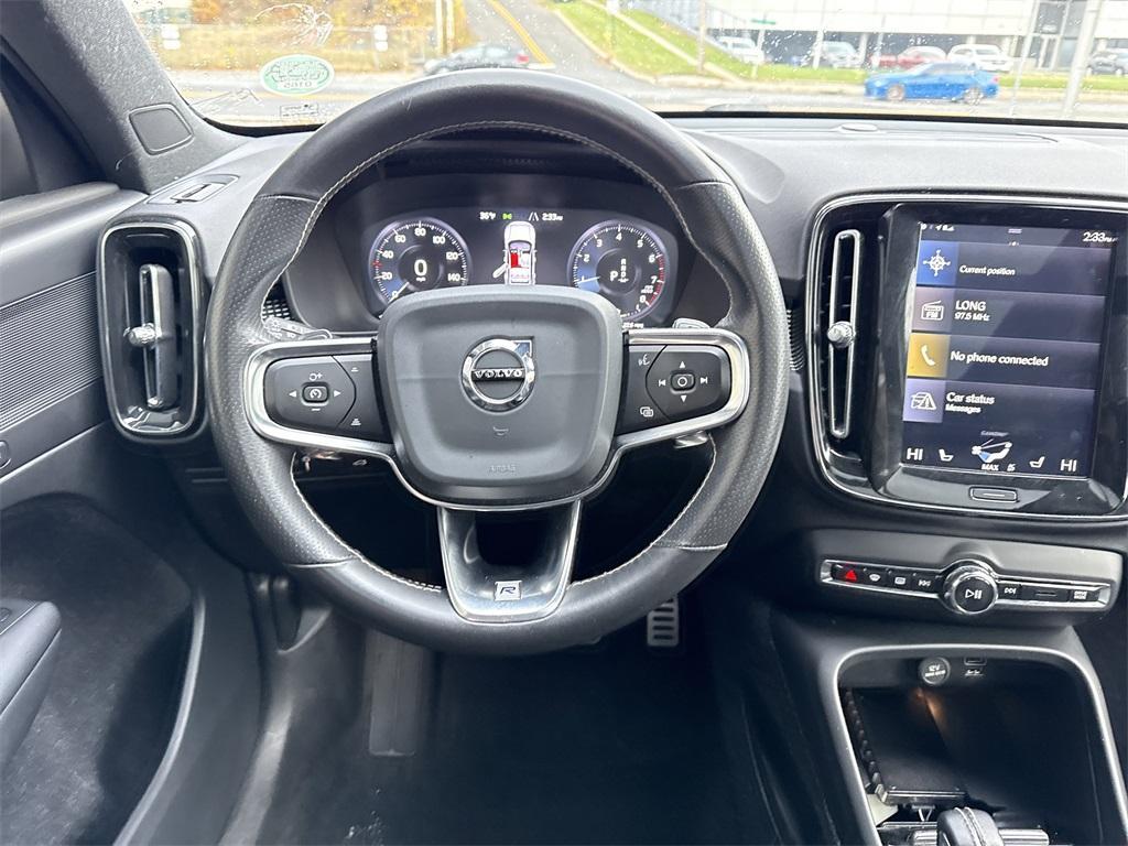 used 2020 Volvo XC40 car, priced at $23,900