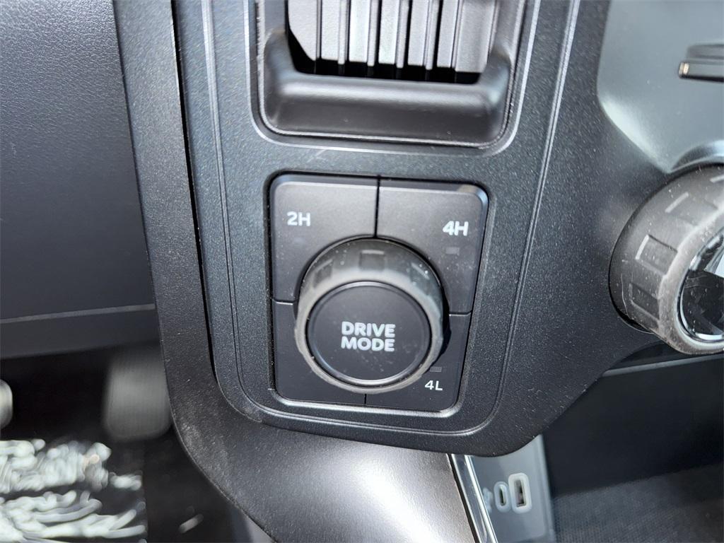 new 2025 Ford F-150 car, priced at $55,680