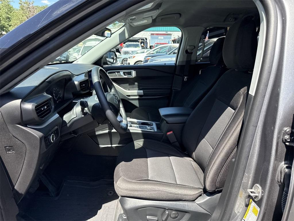 used 2023 Ford Explorer car, priced at $32,900