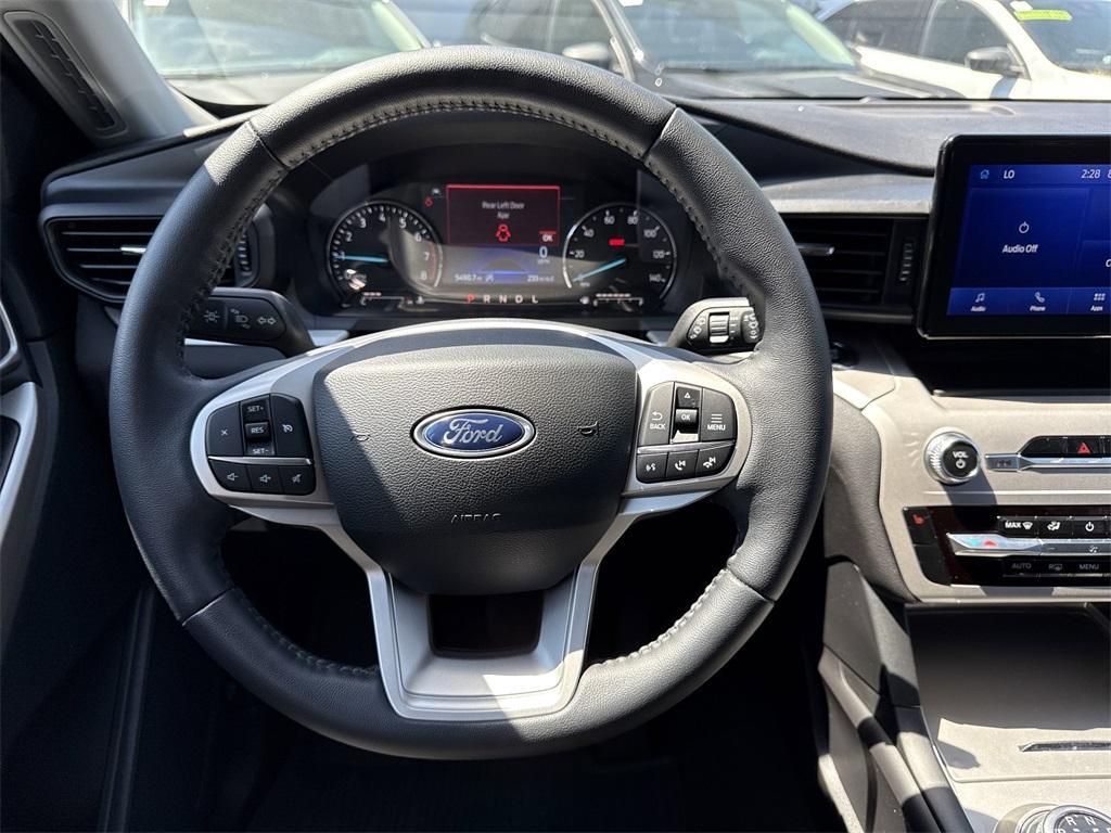used 2023 Ford Explorer car, priced at $32,900