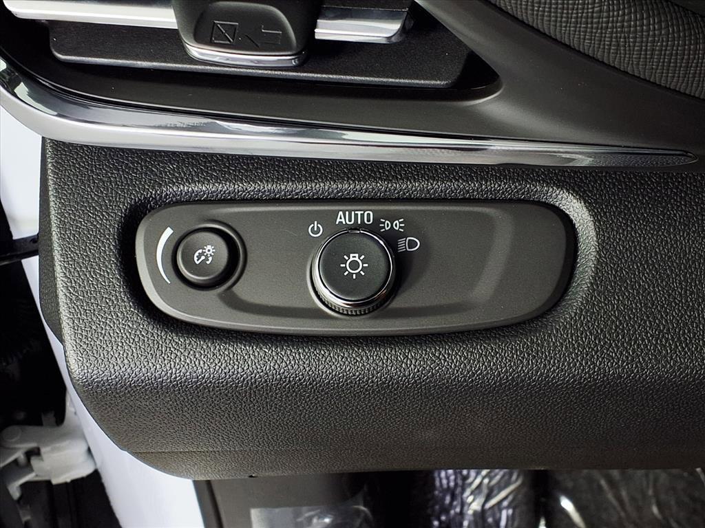 new 2026 Buick Envista car, priced at $24,437