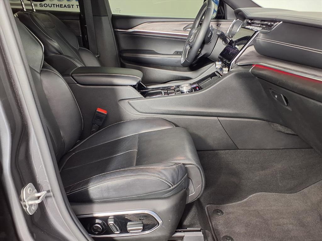 used 2022 Jeep Grand Cherokee L car, priced at $28,735
