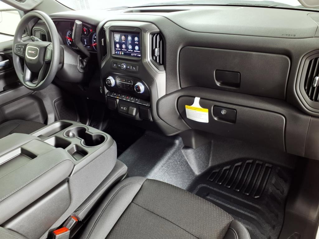 new 2026 GMC Sierra 1500 car, priced at $33,660