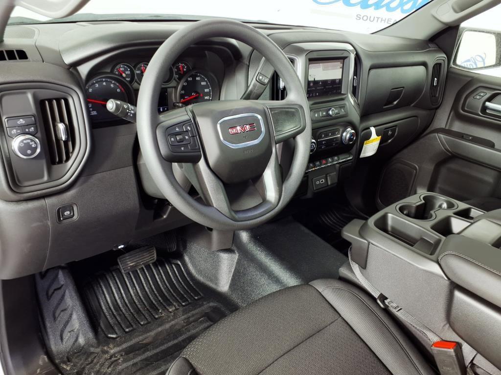 new 2026 GMC Sierra 1500 car, priced at $33,660