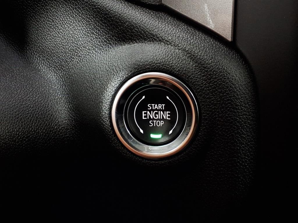 new 2026 GMC Sierra 1500 car, priced at $33,660