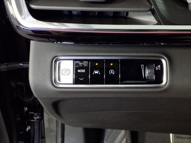new 2025 Buick Envision car, priced at $43,735