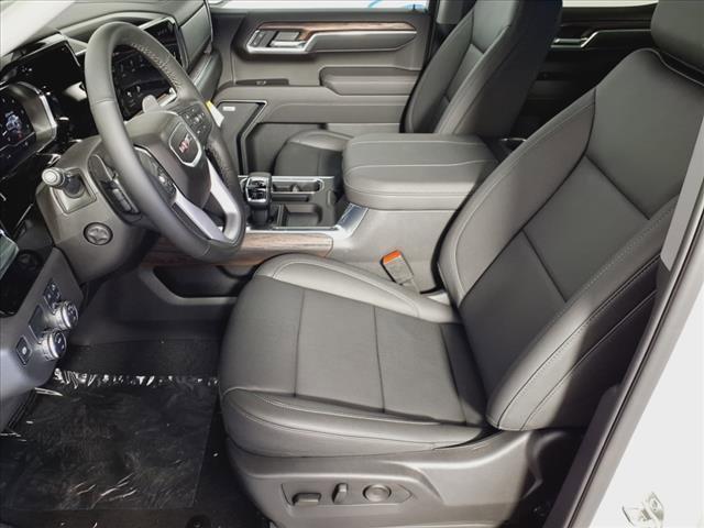 new 2025 GMC Sierra 1500 car, priced at $57,331