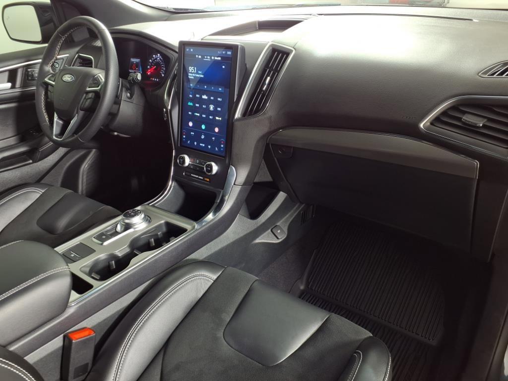 used 2023 Ford Edge car, priced at $29,397