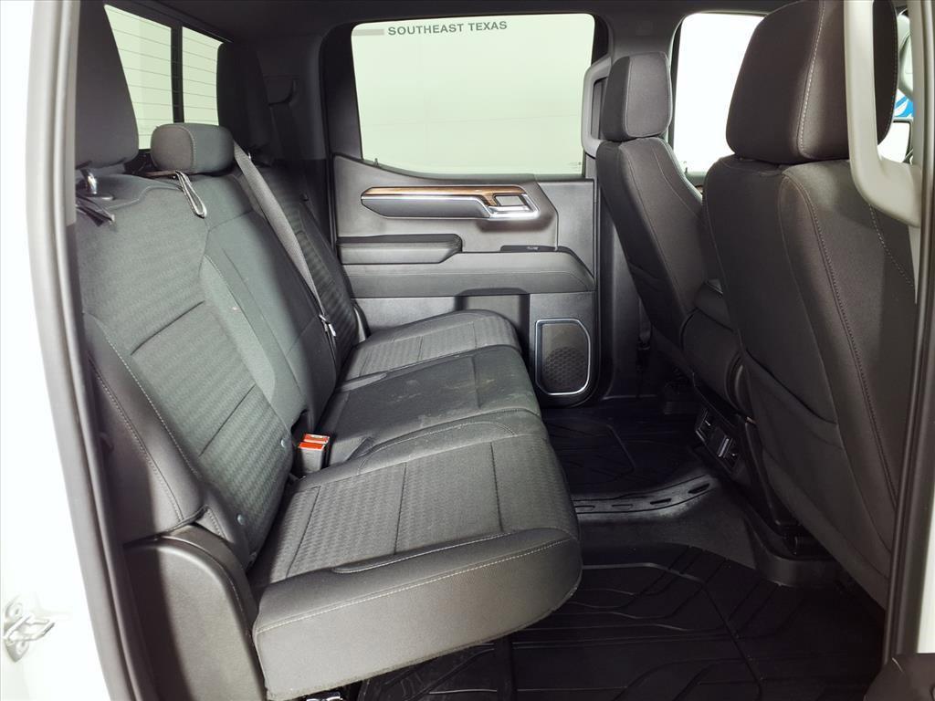 used 2023 Chevrolet Silverado 1500 car, priced at $31,620