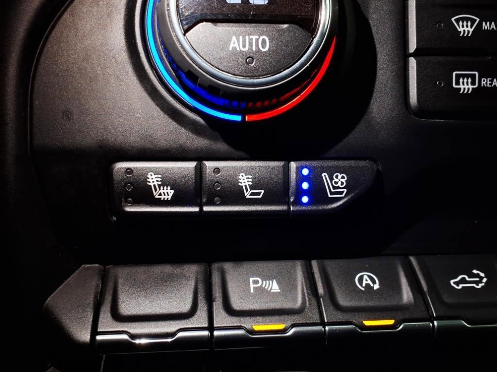 used 2021 Chevrolet Silverado 1500 car, priced at $37,982