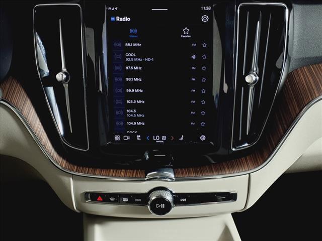 used 2022 Volvo XC60 car, priced at $34,998