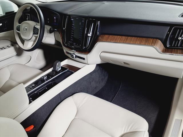 used 2022 Volvo XC60 car, priced at $34,998