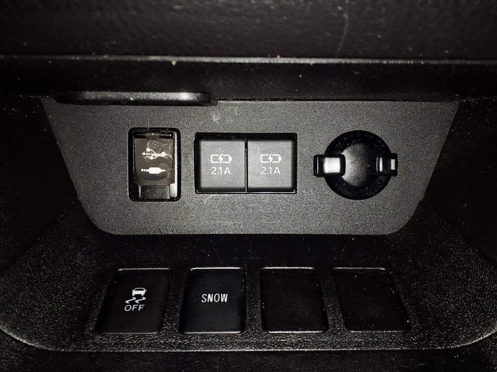 used 2019 Toyota Highlander car, priced at $21,388